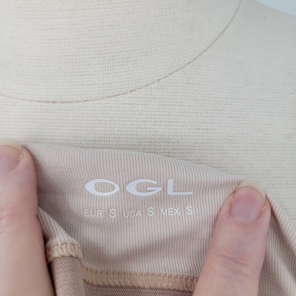 Ogl Move Airy Brami Nude Beige Halter Top Size Small Minimalist Wardrobe Basics - Picture 8 of 12